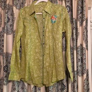 Rock 47 by Wrangler pearl snap top